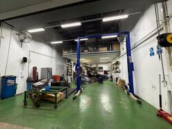 First East Centre (D14), Factory #634117371